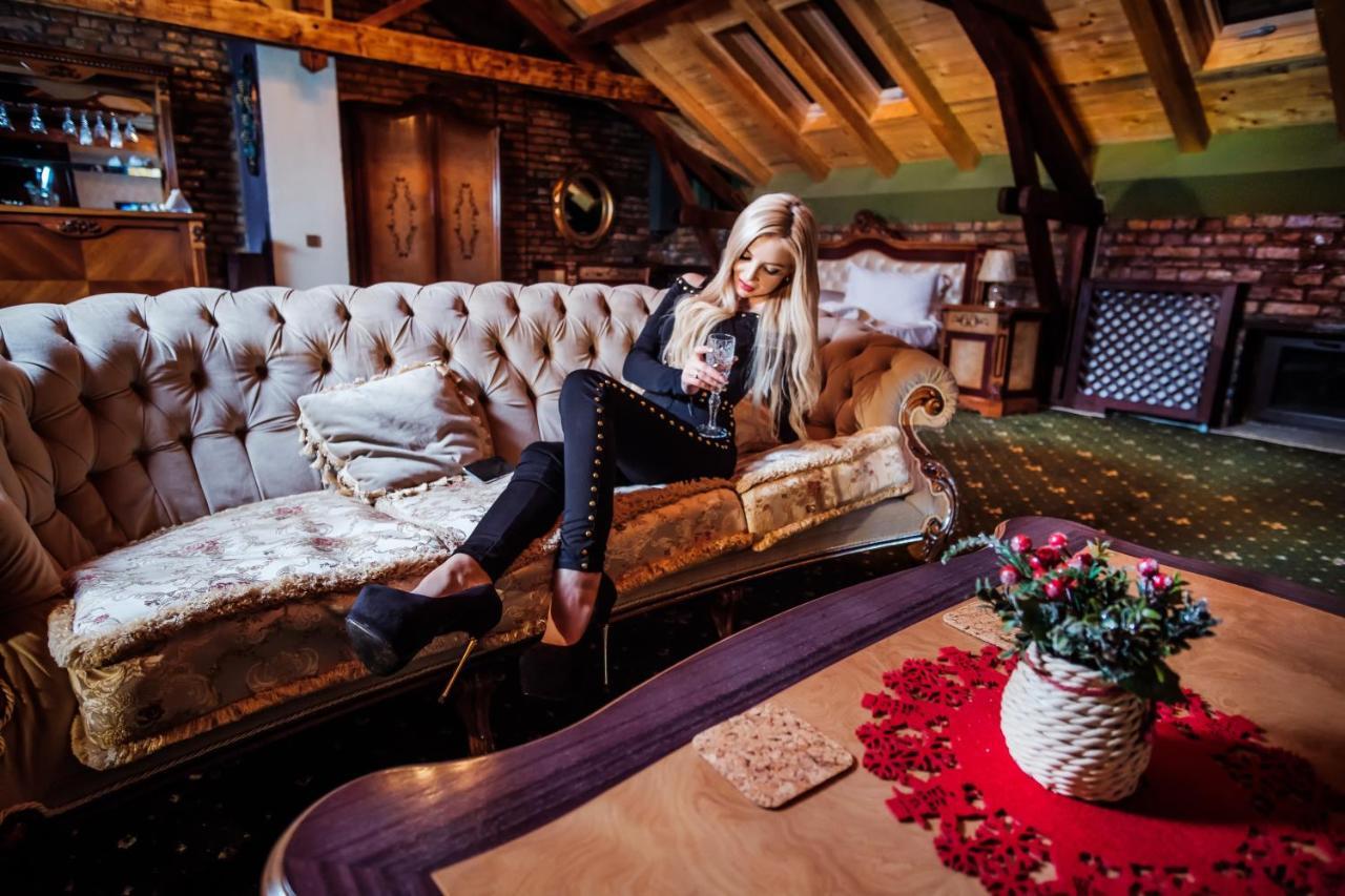 Jmr Royal -Luxury Rooms & Private Sauna Constanţa Exterior foto